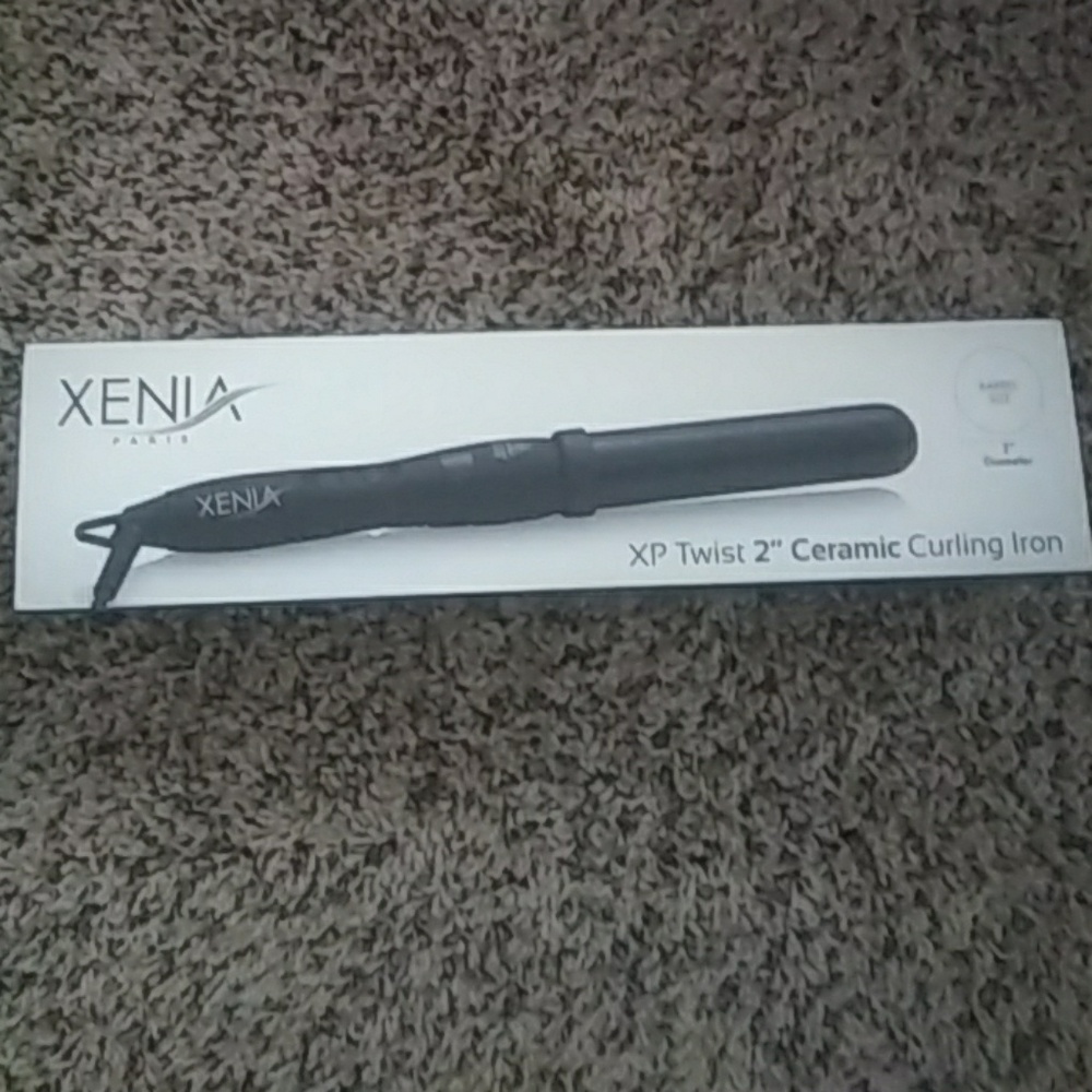 Ceramic curling iron